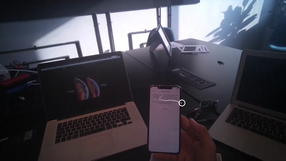 EYE TRACKING RECORDING of the iPhone Xs Max unboxing POW (opens in new tab)